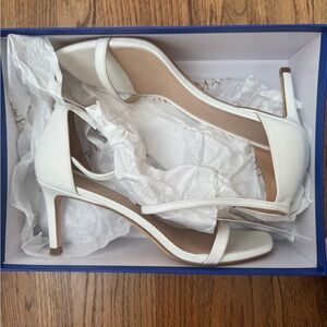 Stuart Weitzman Amelina 75 - Size 8